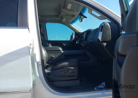 2018 Chevrolet Silverado 1500 1Lz z USA, uszkodzony, nr VIN 3GCPCSEC1JG197357